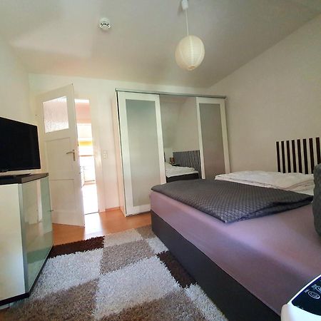 Apartment Am Suedpark Erfurt - Inkl Garten Mit Sitzlounge - Zentrumsnah Dış mekan fotoğraf