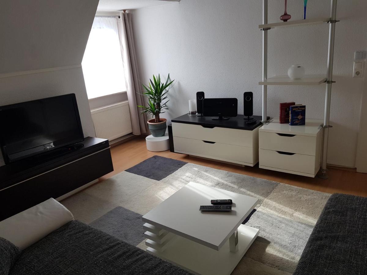 Apartment Am Suedpark Erfurt - Inkl Garten Mit Sitzlounge - Zentrumsnah Dış mekan fotoğraf