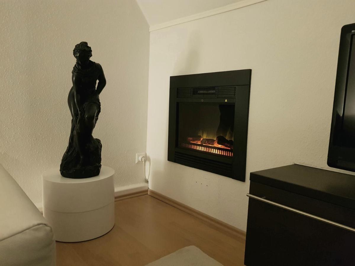 Apartment Am Suedpark Erfurt - Inkl Garten Mit Sitzlounge - Zentrumsnah Dış mekan fotoğraf