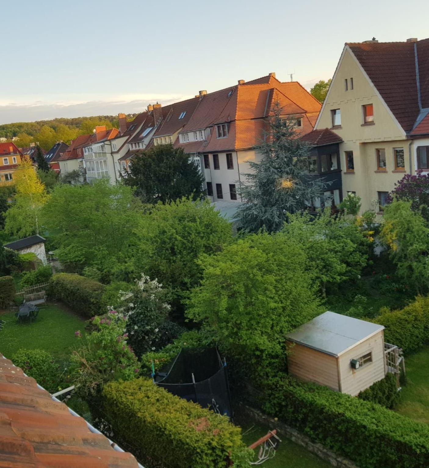 Apartment Am Suedpark Erfurt - Inkl Garten Mit Sitzlounge - Zentrumsnah Dış mekan fotoğraf